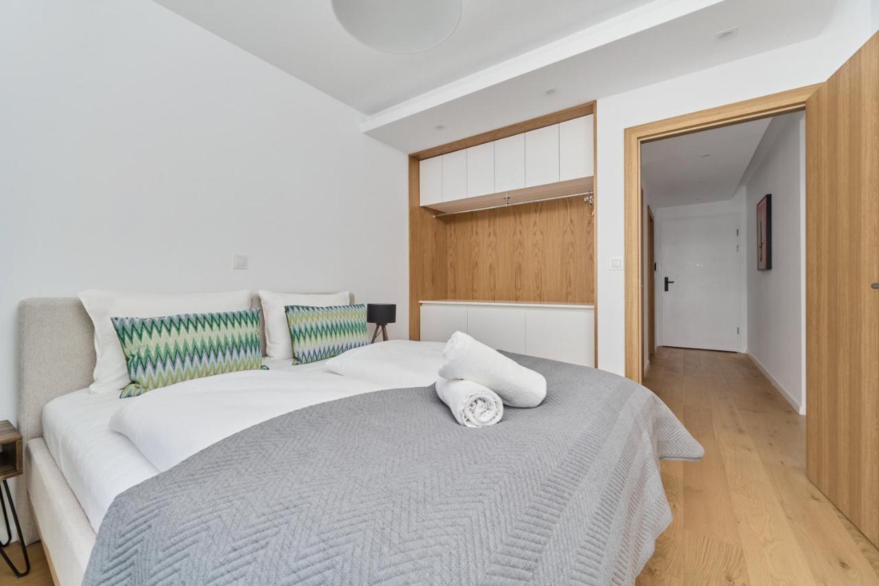 Walonska 16 Sauna & Fitness Family Apartments By Renters Prestige วรอตซวาฟ ภายนอก รูปภาพ